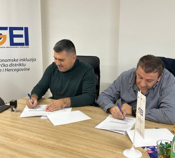 CARE International i Omladinski centar „Vermont“ potpisali Memorandum o suradnji